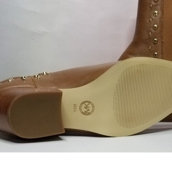 Michael Kors Women's Kinlee Astor Studded Leather Ankle Boot Size 10  NWT - Picture 8 of 9